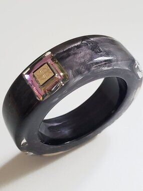 Luc Kieffer Resin Logo Irridescent Grey Marbled Bracelet NWOT